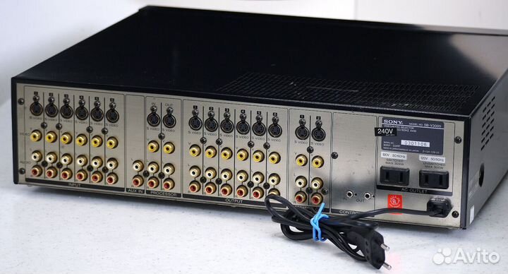 Продам аудио-видео комутатор Sony SB V-1000