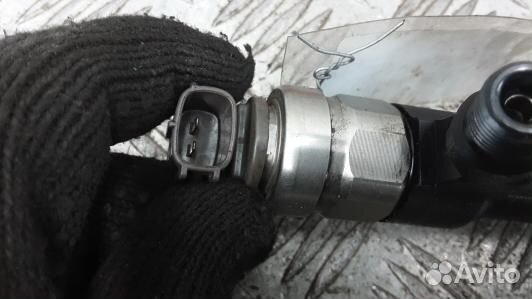 Форсунка дизельная mitsubishi pajero 4 (XNI20AL03)