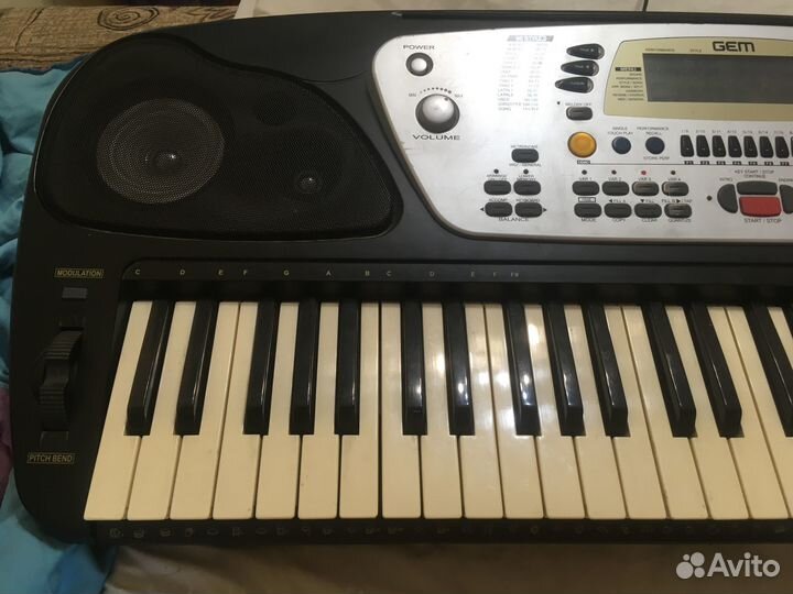 Синтезатор GEM WK1
