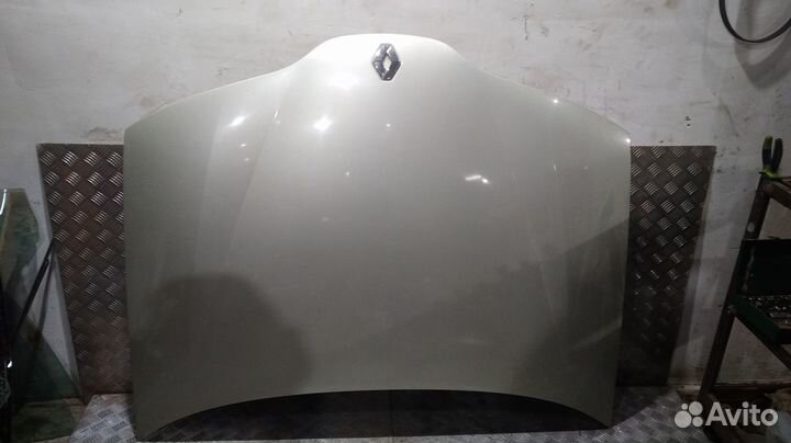 Капот Laguna (01-05) б\у