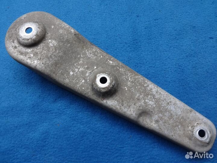 Реактивная тяга бмв Ф01-02 BMW F01-02