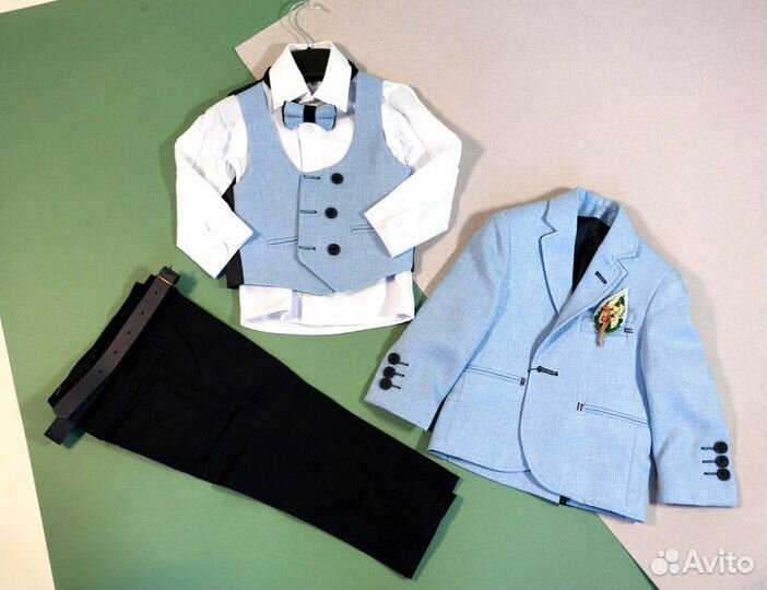 Костюм тройка для мальчика