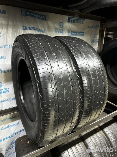 Toyo NanoEnergy Van 215/70 R16C 108T