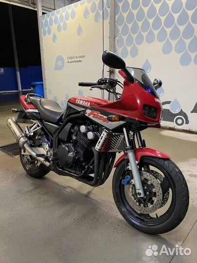 Yamaha fzs600 fazer