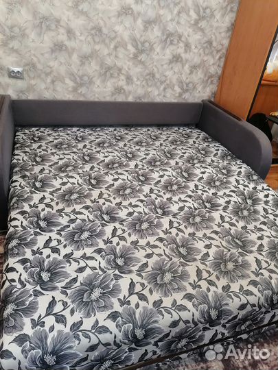 Диван раскладной бу