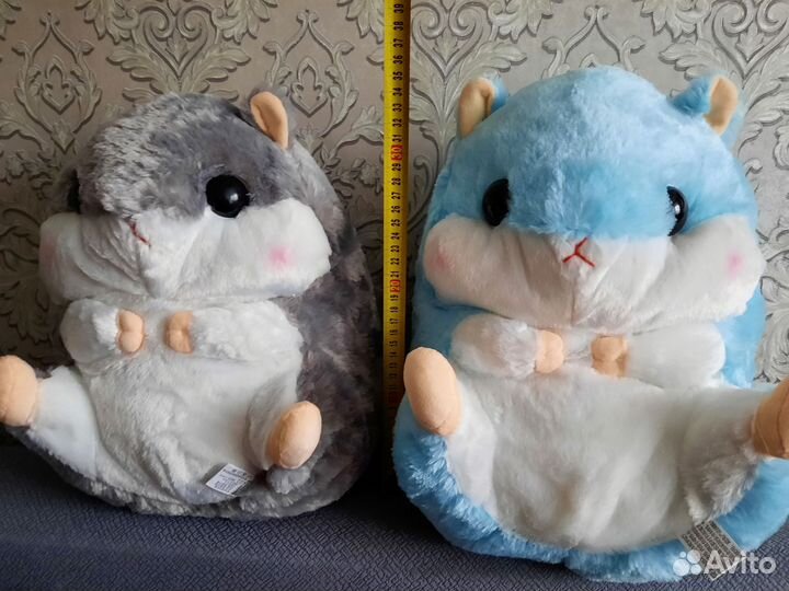 Мягкая игрушка хомяк с пледом