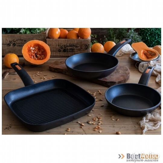 Сковорода-гриль monix Titan Rock grill 28см