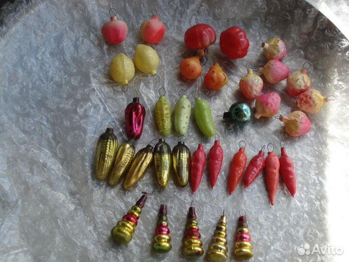 Елочные игрушки СССР на мини елку,хлопушки,бусы