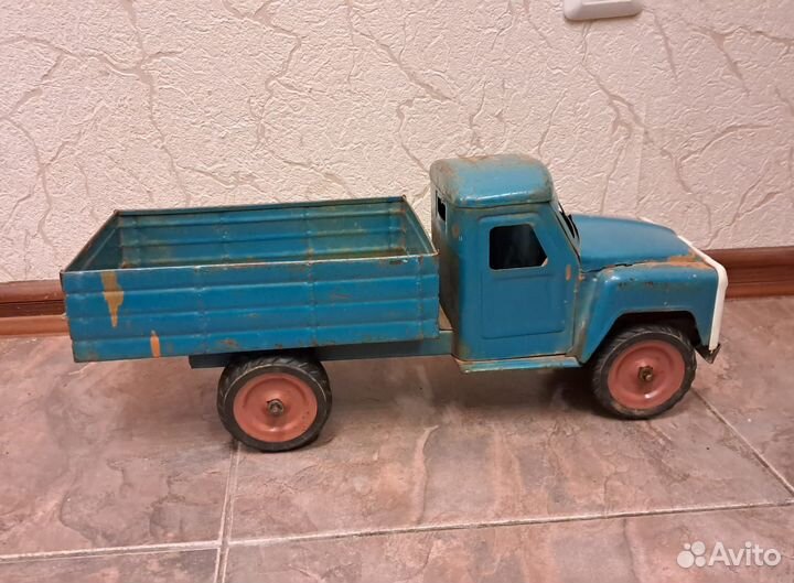 Машинка грузовик лтз СССР