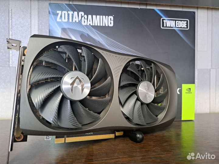 Zotac rtx 4070 12gb(с коробкой)