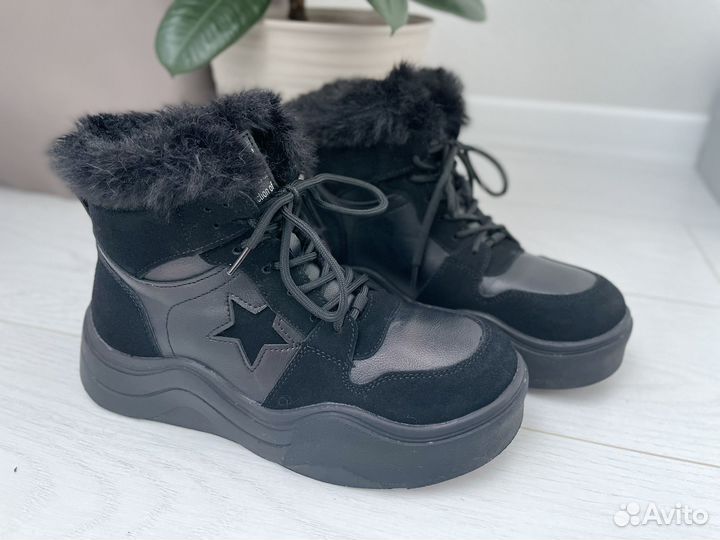 Кроссовки зимние женские