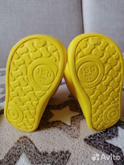 Детские резиновые сапожки 24-25 р