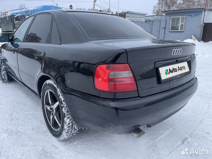 Audi A4 1.6 МТ, 1999, 350 000 км