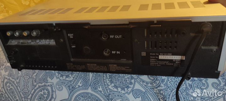 Видеомагнитофон Panasonic NV-G12 EE