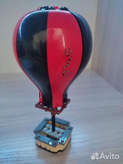 Lego. Три постройки из 60130. Оригинал