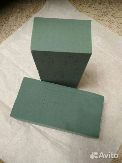 Оазиз, флористическа губка