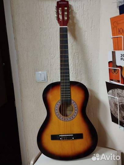 Классическая гитара шестиструнная