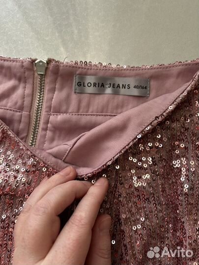 Юбка с пайетками мини