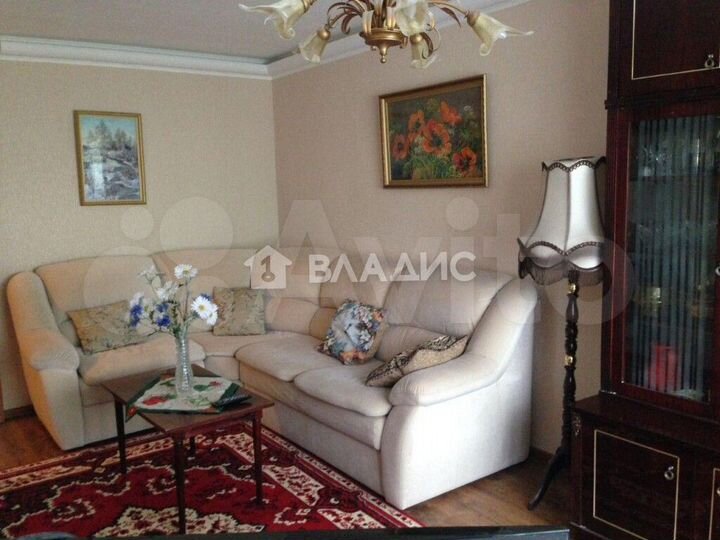 2-к. квартира, 56 м², 4/5 эт.