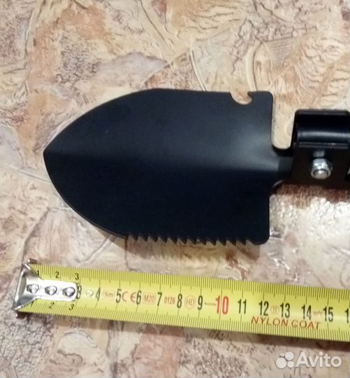 Тактическая лопатка