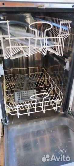 Посудомоечная машина 45 см Indesit