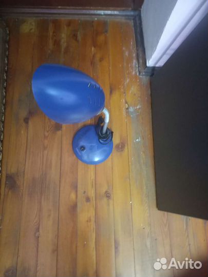 Лампа настольная