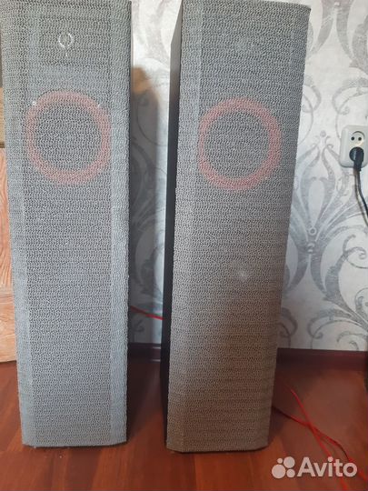 Акустические колонки JBL TLX 400