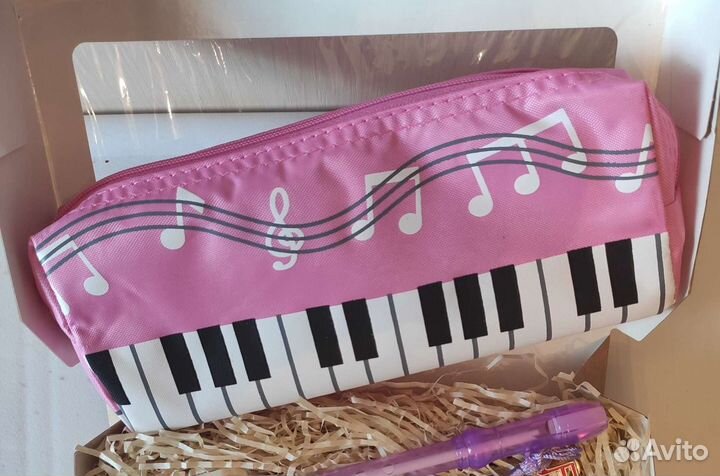 Пенал для канцелярии