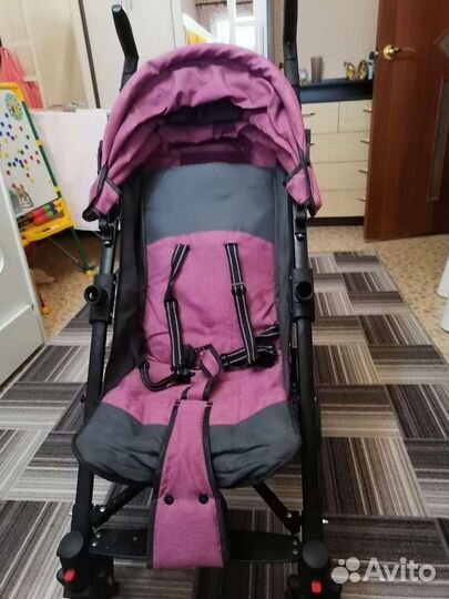 Прогулочная коляска трость