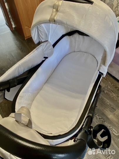 Коляска 2 в 1 Bexa Air св.бежевая