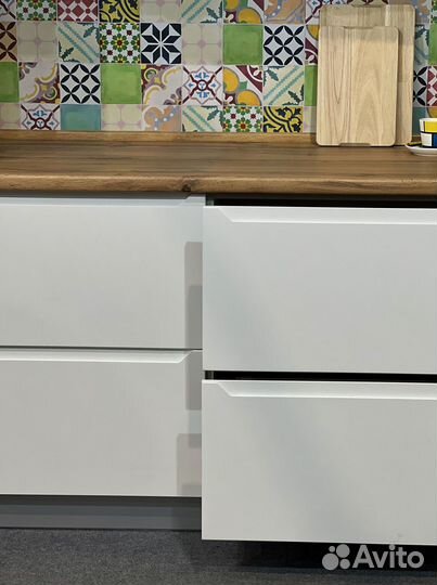 Кухня новая