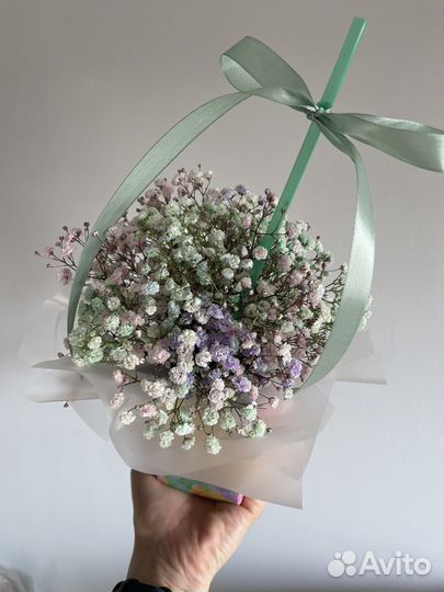 Композиция из гипсофилы