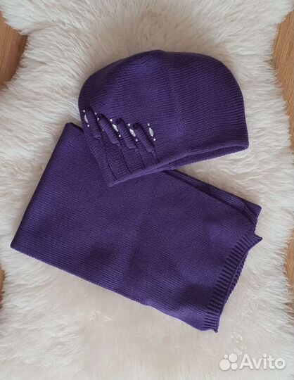 Новый Комплект шапка и шарф женский