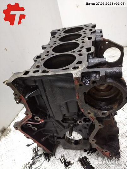 Блок цилиндров M9R786 Opel Vivaro