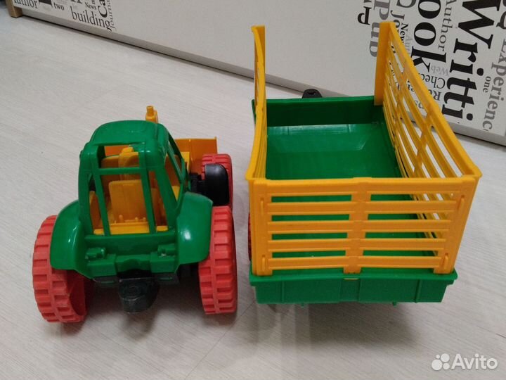 Трактор большой детский с прицепом