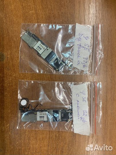 Материнская плата iPhone se