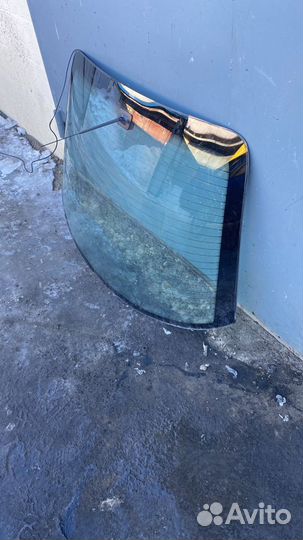 Заднее стекло Опель омега Б