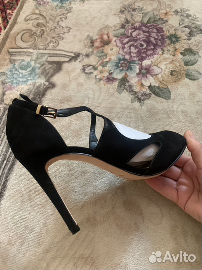 Туфли женские