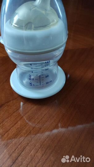 Бутылочка Chicco с соской для кормления ребенка