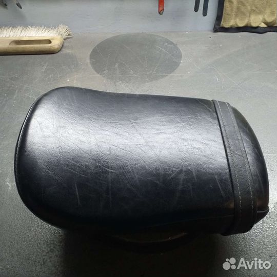 Сиденье заднее Yamaha xvs1100/dragstar1100