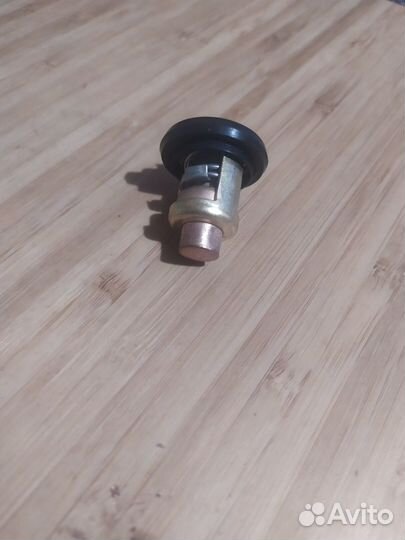 Термостат Yamaha 66m-12411-01