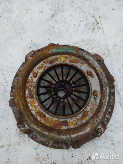 Корзина сцепления Nissan SD33