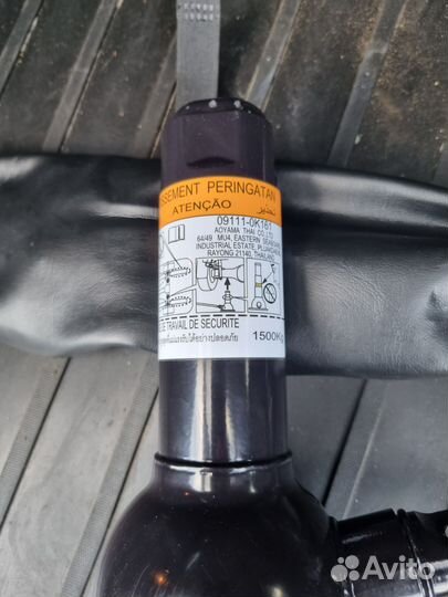 Домкрат с набором инструментов для Toyota Halux