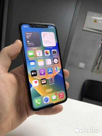 iPhone Xs, 64 ГБ