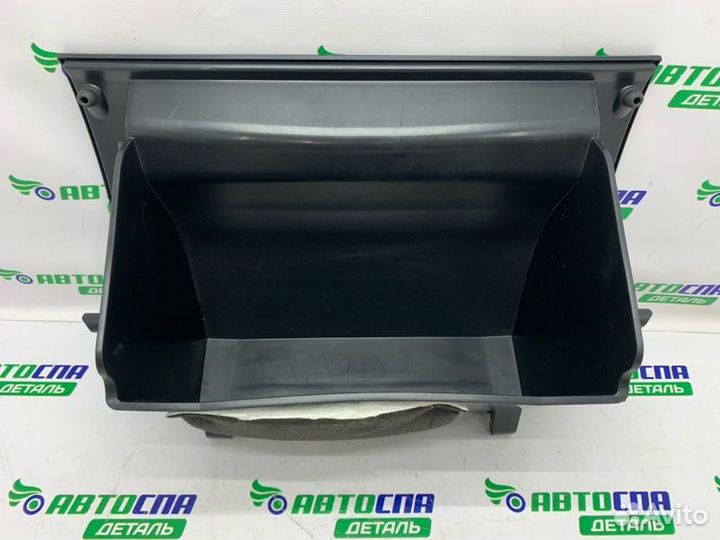 Бардачок торпедо передний правый Mazda 3 BP PE