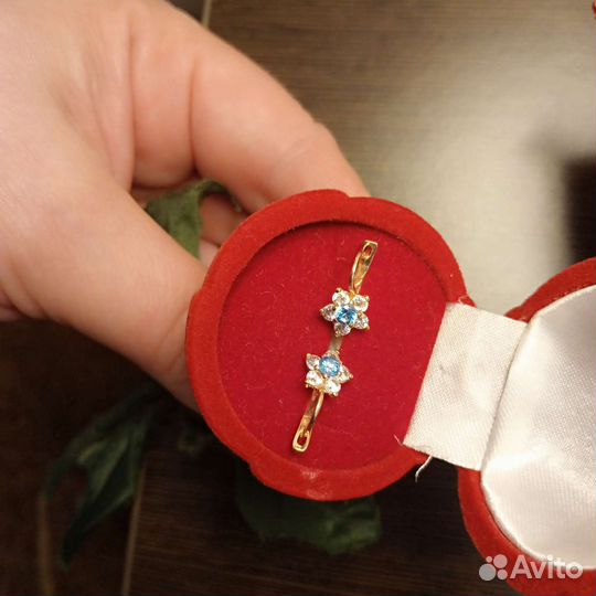 Золотые сережки для девочки