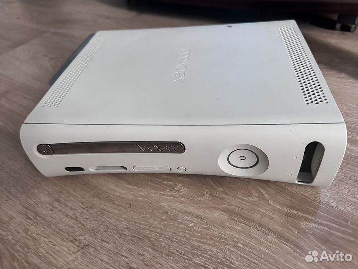 Xbox 360 прошитый freeboot