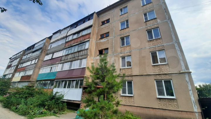 2-к. квартира, 50 м², 1/5 эт.
