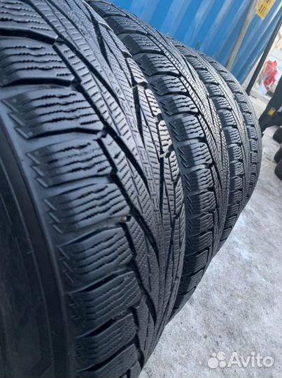 Nokian Tyres Hakkapeliitta R2 SUV 225/65 R17