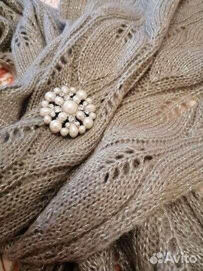 Шарф+Брошь/Шапки